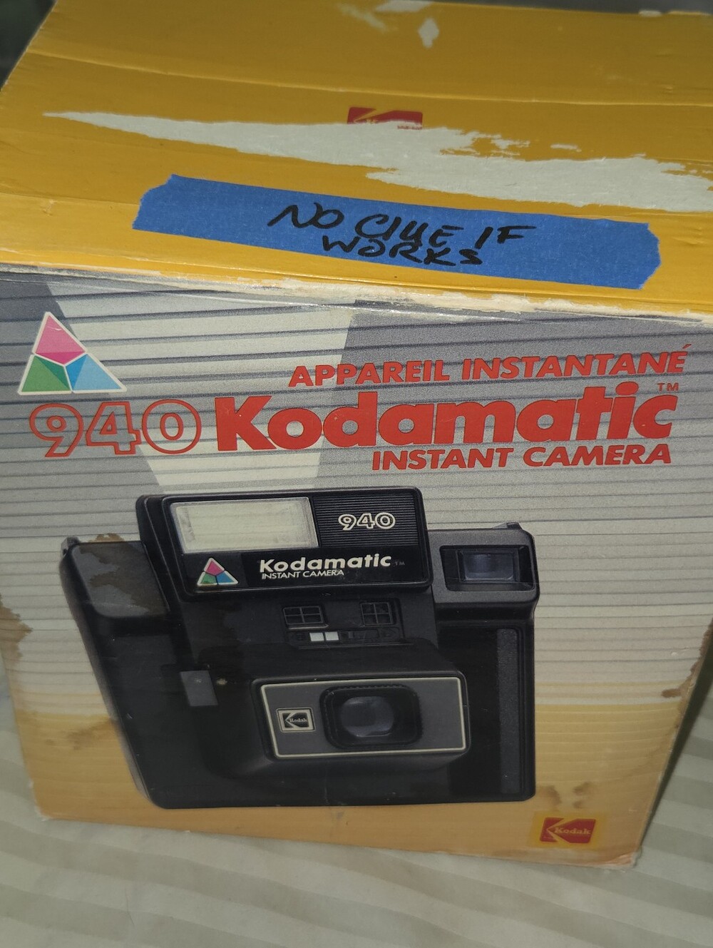 940 Instant Camera - Black